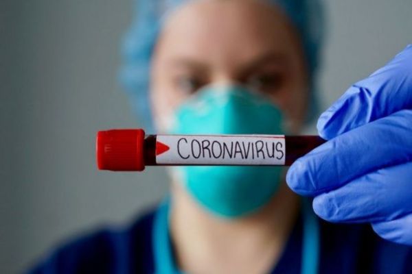 La doar 2000 de teste încă 325 de cazuri noi de coronavirus. Încă 14 cazuri noi în Dâmbovița