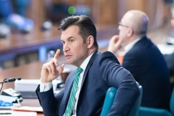 EXCLUSIV | Ministrul Sportului e categoric: ”Cluburile nu s-au protejat! E neprofesionist!”