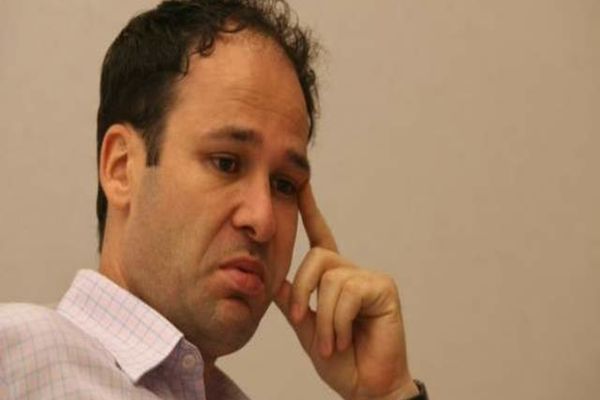 100% TU DECIZI! Robert Negoiță, primarul cu titlul "șmecherie în pandemie". Primul, în 2016, pe lista rău-platnicilor