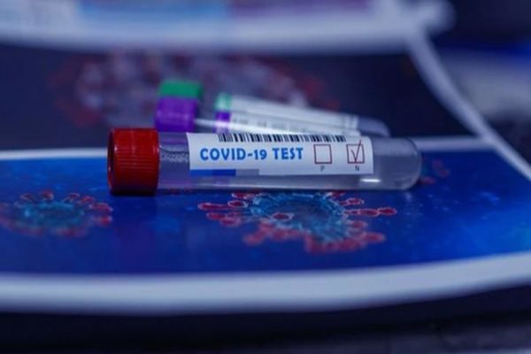 Bilanț coronavirus 4 octombrie: 1.835 de cazuri noi și 56 de decese