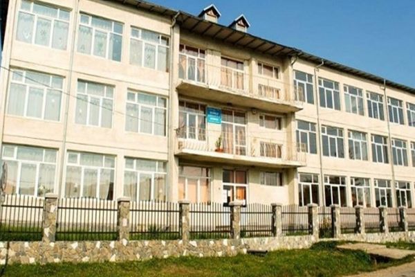 Cum a fost sancționată o profesoară din Dâmbovița care a refuzat să predea on-line