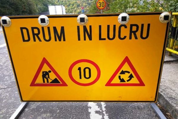 Restricții pe unele sectoare de drum din Dâmbovița