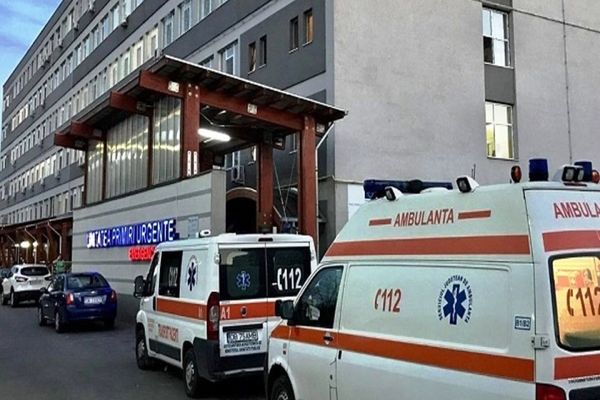 Situație gravă la Unitatea Primiri Urgențe a Spitalului Județean din Târgoviște Târgoviște, după ce mai mulți medici s-au infectat cu COVID 