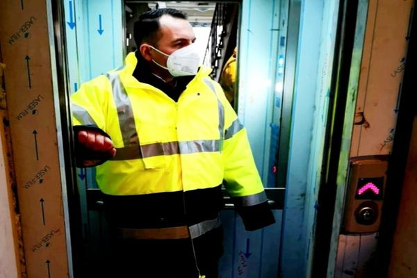 În Târgoviște, lifturile vor fi înlocuite din fonduri europene