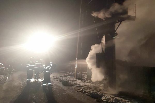 Intervenții pe bandă rulantă ale pompierilor din Dâmbovița în această seară 