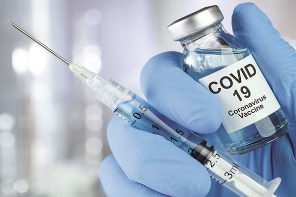 400 de angajați ai Spitalului Județean de Urgență Târgoviște au fost vaccinați anti-COVID