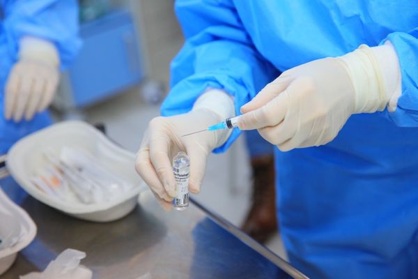 Centrul de vaccinare din Aninoasa, nefuncțional