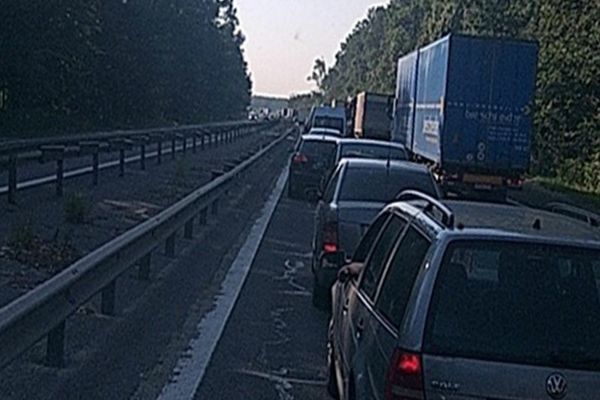 Aglomerație pe Autostrada A1 București-Pitești în Bolintin și Petrești