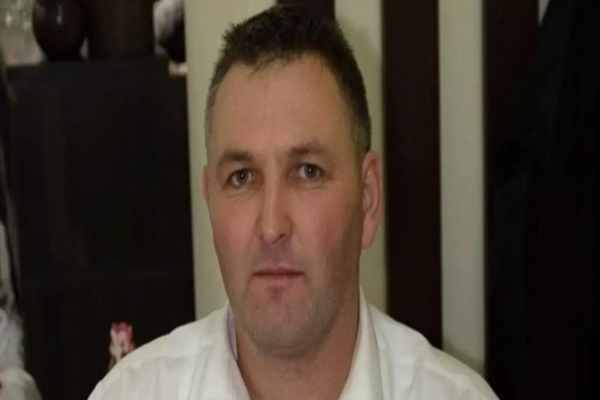 EXCLUSIV LEGILE PUTERII Edilul din Bolboși: „I-am avertizat verbal pe chiulangii din primărie, iar a doua zi și-au băgat concediu medical sau de odihnă”