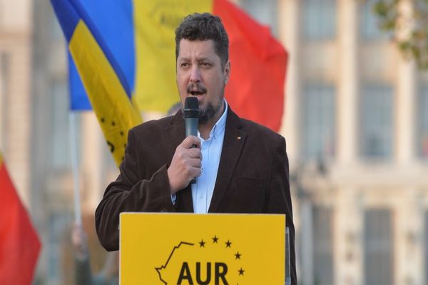 Reacția AUR la demiterea lui Vlad Voiculescu: „Era obligatorie şi demiterea sau demisia domnului Raed Arafat”