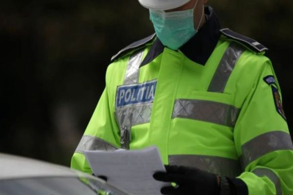 Ce restricții impun autoritățile de Paște pentru limitarea răspândirii covid: fără petreceri, iar grupurile mai mari de şase persoane care nu aparţin aceleiaşi familii sunt interzise 