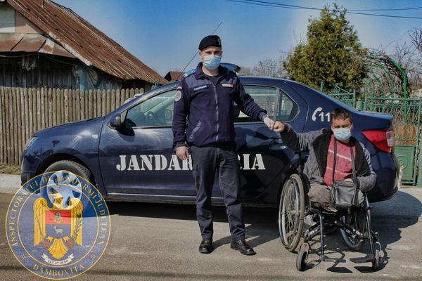 Jandarmii din Dâmbovița sar în ajutorul lui Ionuţ, un tânăr care are nevoie de proteze 