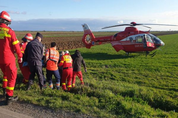 Accident grav în Dâmbovița. Un motociclist a fost preluat cu elicopterul în stare critică