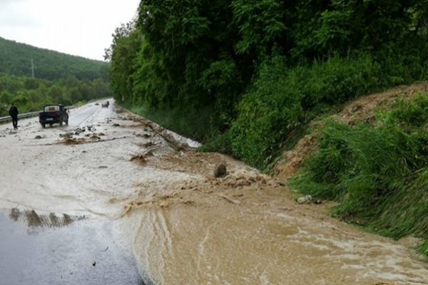 Cod portocaliu de inundații pentru județele Prahova și Dâmbovița, până la ora 24.00