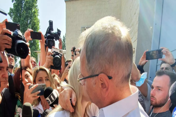 Liviu Dragnea a ieșit din închisoare