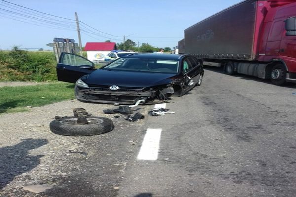 Dâmbovița: Accident cu două persoane rănite pe DN 7