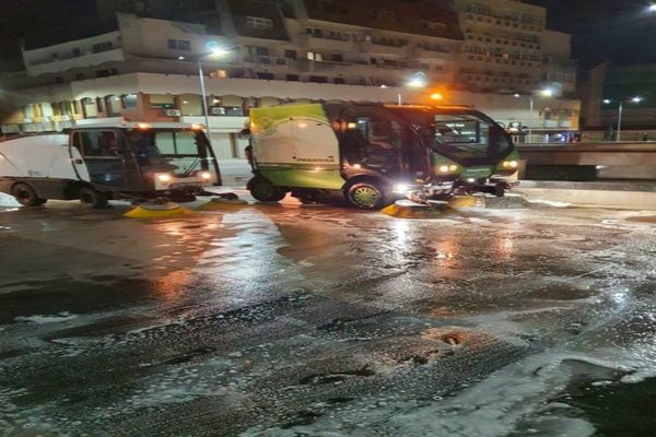 Târgoviște. Pavajul de granit din Piața Tricolorului este pregătit pentru un tratament special