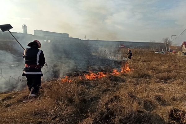 Dâmbovița. Trafic îngreunat pe Autostrada A1 din cauza unui incendiu