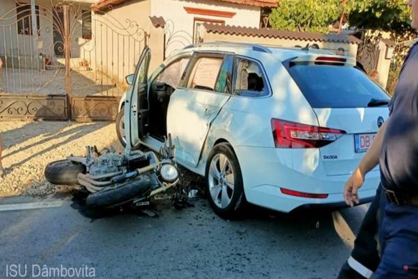 Dâmbovița. Motociclist rănit într-un accident rutier, preluat de elicopter SMURD la spital