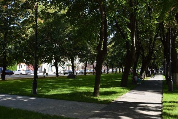 Parcul Mitropoliei din Târgoviște va fi redeschis de Zilele Cetății