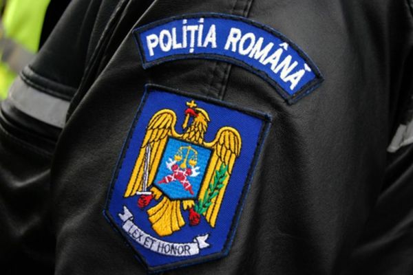 Peste 13.000 de polițiști, mobilizați în prima zi a noului an școlar