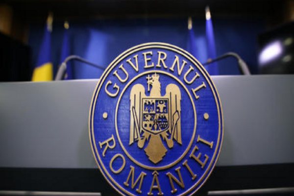 Guvernul i-a demis pe cei 14 prefecţi şi 28 de subprefecţi USR PLUS 