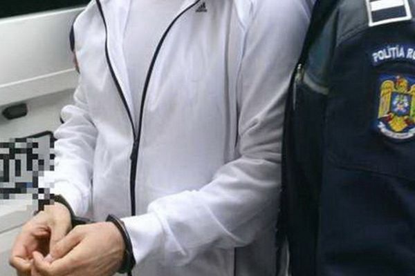 Bărbat reținut, pentru săvârșirea mai multor infracțiuni comise în Prahova și Dâmbovița