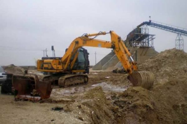 Balastiere din două comune din Dâmbovița, controlate de polițiști. Dosare penale pentru neregulile descoperite