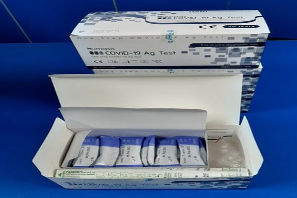 86 de cazuri de infectare cu Covid depistate în prima zi de utilizare a testelor de salivă în școli și grădinițe  