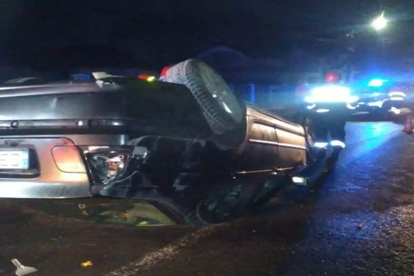 Crimă șocantă în Dâmbovița! Un bărbat și-a ucis soția, apoi a plecat cu mașina și s-a răsturnat