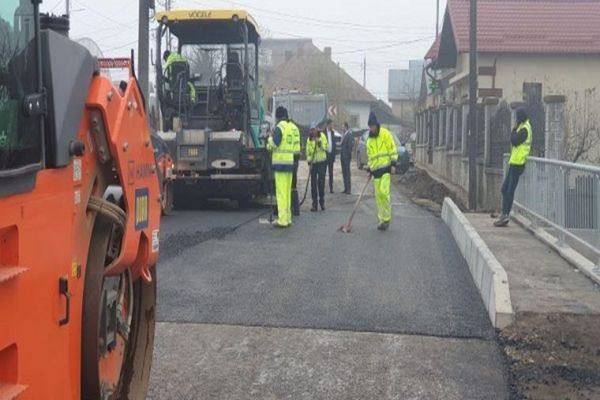 Circulație oprită sau restricționată din cauza unor lucrări la infrastructura rutieră din județul Dâmbovița 
