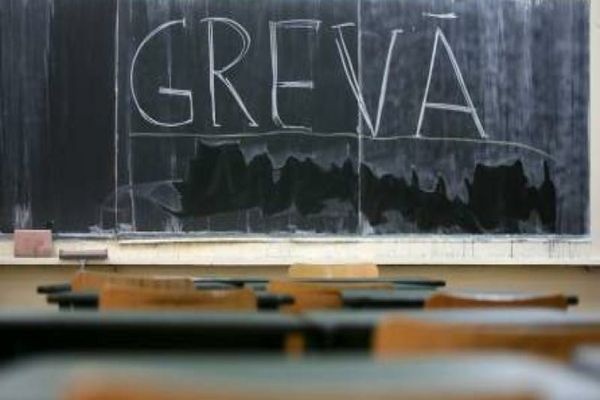 Grevă de avertisment în școlile din România anunțată de sindicate, miercuri, 19 ianuarie