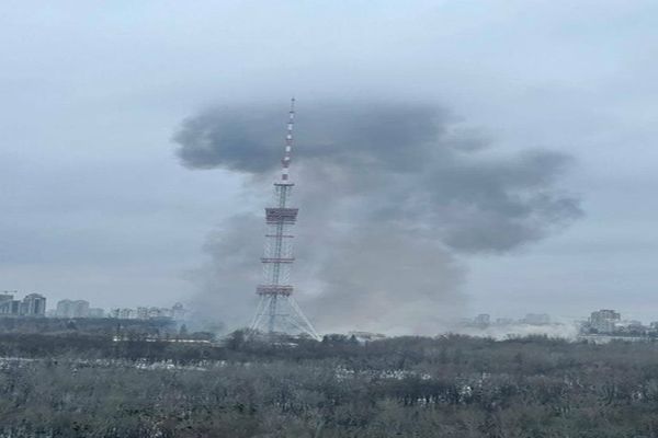 Ministerul rus al Apărării confirmă că a organizat un atac militar asupra infrastructurii de comunicaţii a Ucrainei