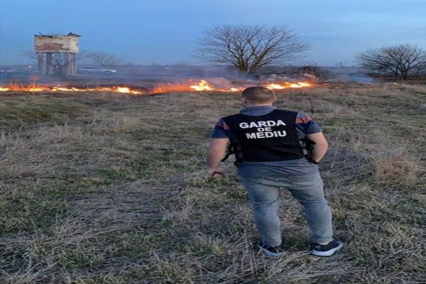 Amenzi de 185.000 de lei date de Garda de Mediu, Primăriei Conțești din Dâmbovița, în ultimele trei luni