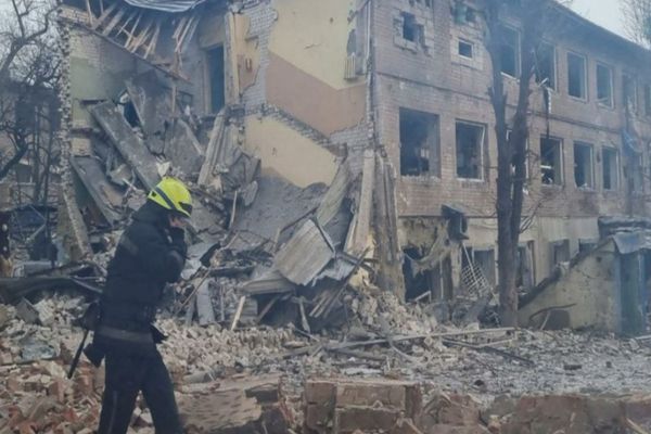 RĂZBOI Ucraina. ZIUA 18. 9 morți și 57 de răniți într-un atac al rușilor asupra unei baze militare. Rușii folosesc proiectile cu fosfor