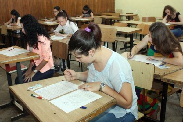 Începe simularea Evaluării Naţionale. Proba la Limba şi literatura română