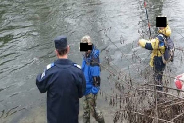 Pescuitul în perioada de prohibiţie se află în atenţia jandarmilor dâmboviţeni