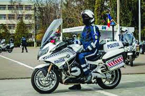 Polițist al Serviciului Rutier prins cu droguri la festivalul Saga