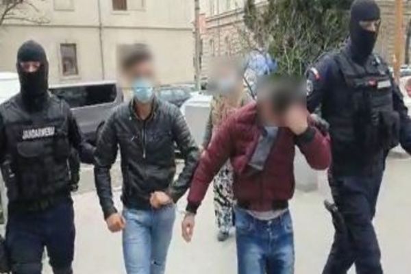 Dâmboviţa. Bărbaţi reţinuţi după un conflict spontan