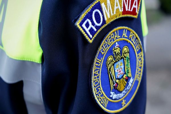 Înghesuială pentru posturile scoase la concurs cu încadrare din sursă externă de Poliția Română