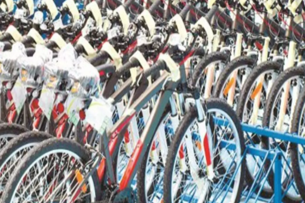 Poșta Română vrea să cumpere biciclete electrice pentru angajați