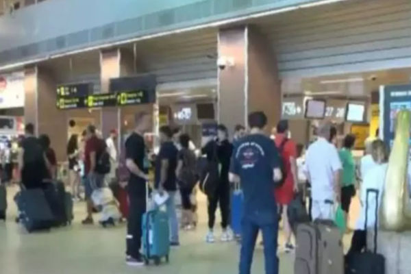 Caracatița de la aeroporturi - George Dorobanțu, afaceri de milioane de euro în spatele HAOSULUI de pe Otopeni