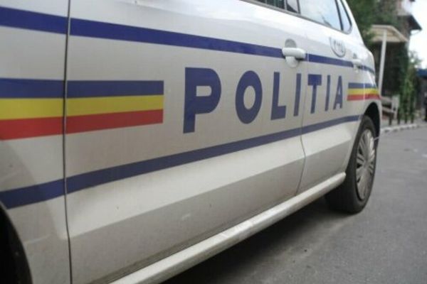 Mama și bunica fetiței de 13 ani accidentată mortal la Târgoviște, reținute pentru ultraj