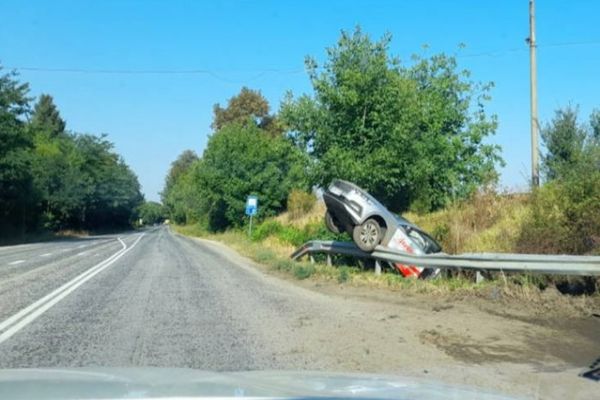 Maşină din România, implicată într-un accident în Bulgaria, pe E85
