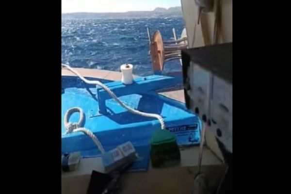 Tragedie în Grecia! Un român a murit și alți opt au fost răniți în Kefalonia