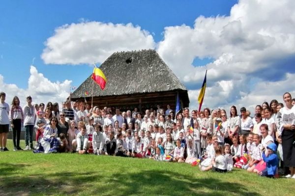 Cu drag, despre România - VRANCEA, județul care unește Moldova cu țara întreagă