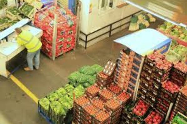 Depozitele de legume, fructe şi cereale, controlate de ANPC. Ce amenzi au fost aplicate