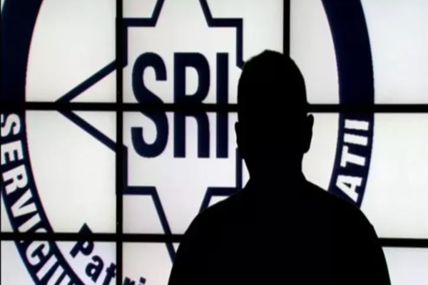 CULISELE STATULUI PARALEL. Generalii SRI care dau spionajul pe afaceri