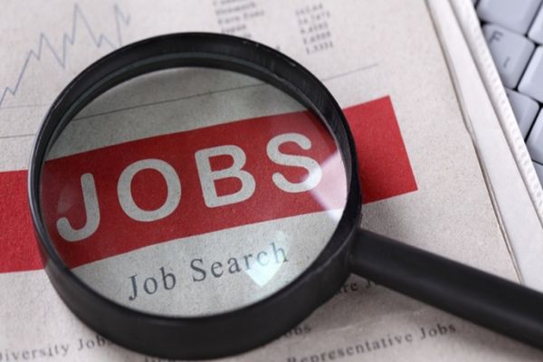 Dâmboviţa. Sute de locuri de muncă vacante la stat şi privat