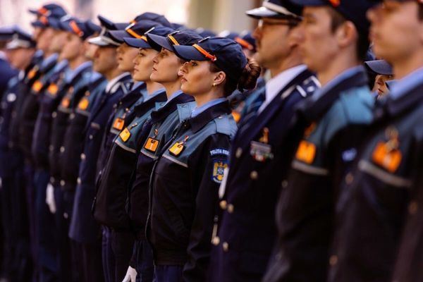Aproape 500 de candidați s-au înscris pentru cele 1640 de locuri scoase la cours de Școlile de Agenți de Poliție